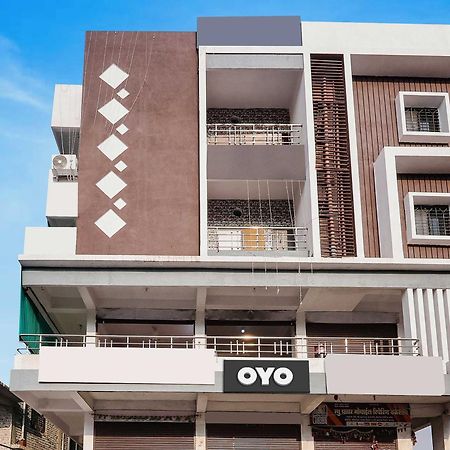 Oyo Hotel Blackgold Chandrapur Luaran gambar