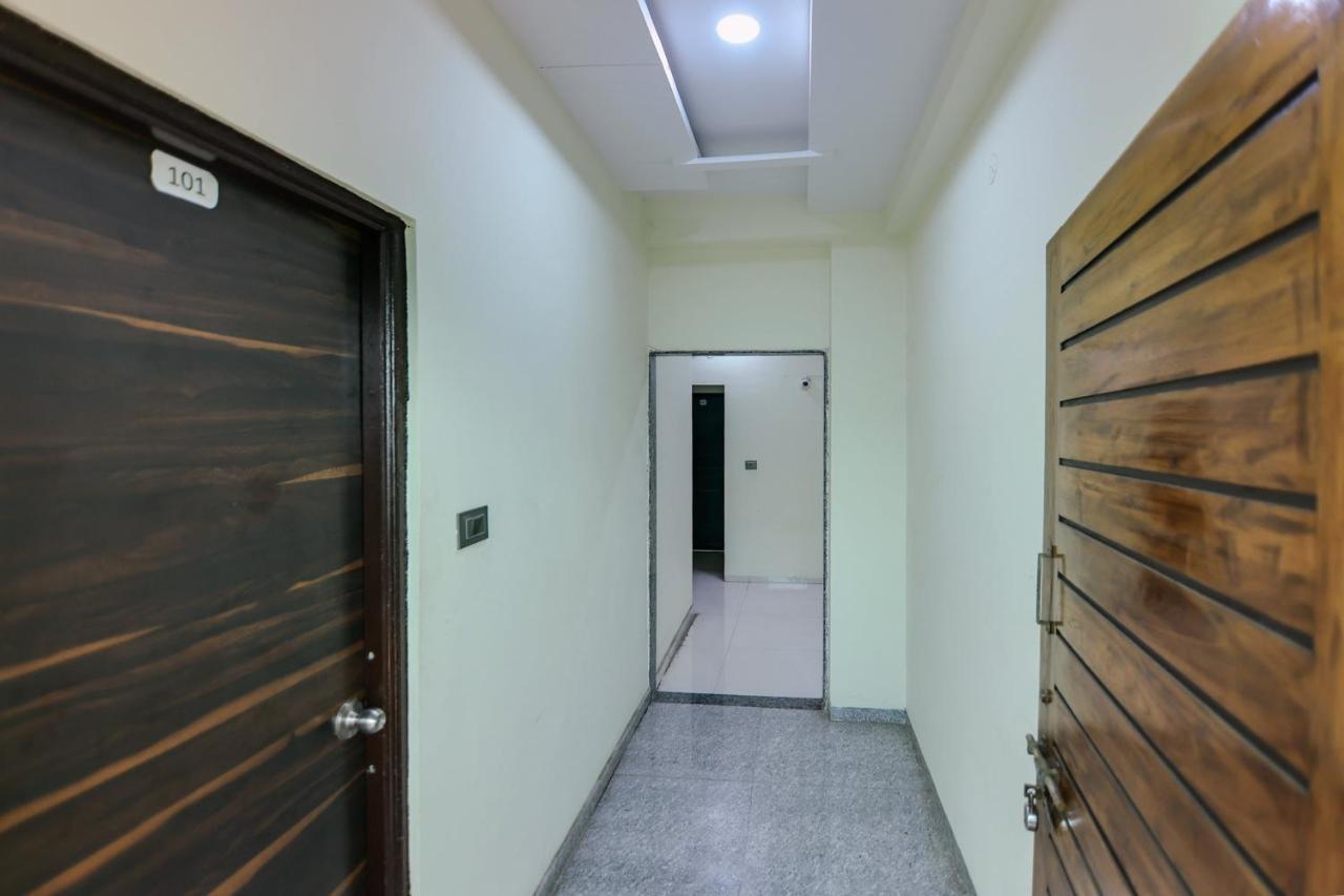 Oyo Hotel Blackgold Chandrapur Luaran gambar