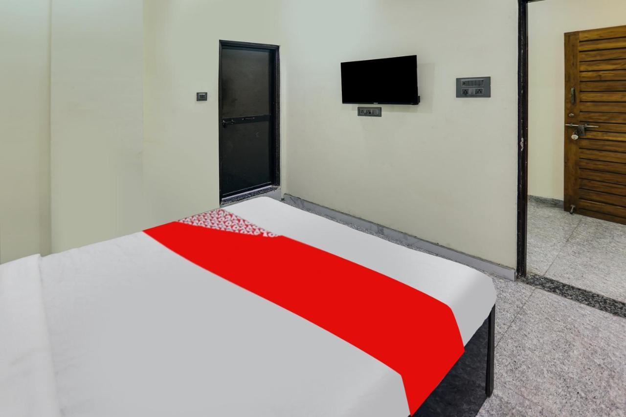 Oyo Hotel Blackgold Chandrapur Luaran gambar